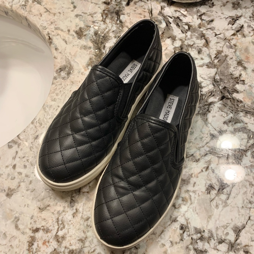 Steve Madden ECENTRCQ BLACK